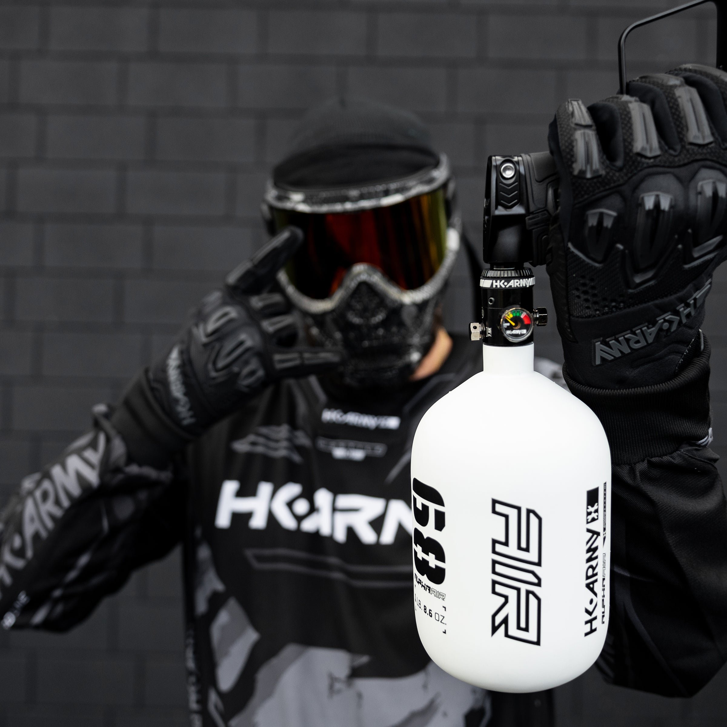 HK Army Alpha Air 68ci 4500 PSI Carbon Fiber Tank Bottle w/ HP8 Regulator - Blizzard
